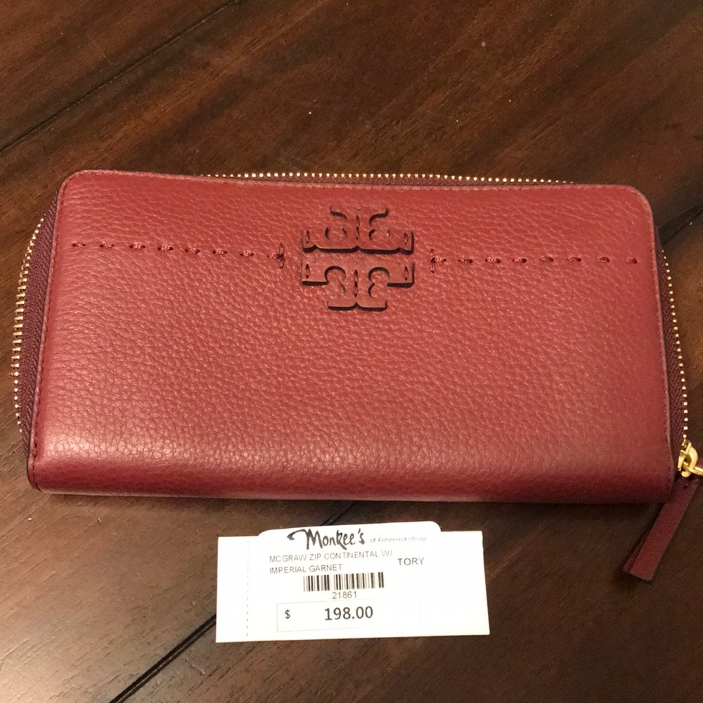 Tory Burch Continental wallet